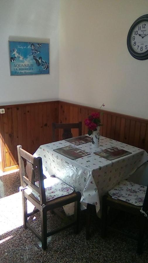 L'Arbrissel Villa Фонтевро л'Абе Екстериор снимка