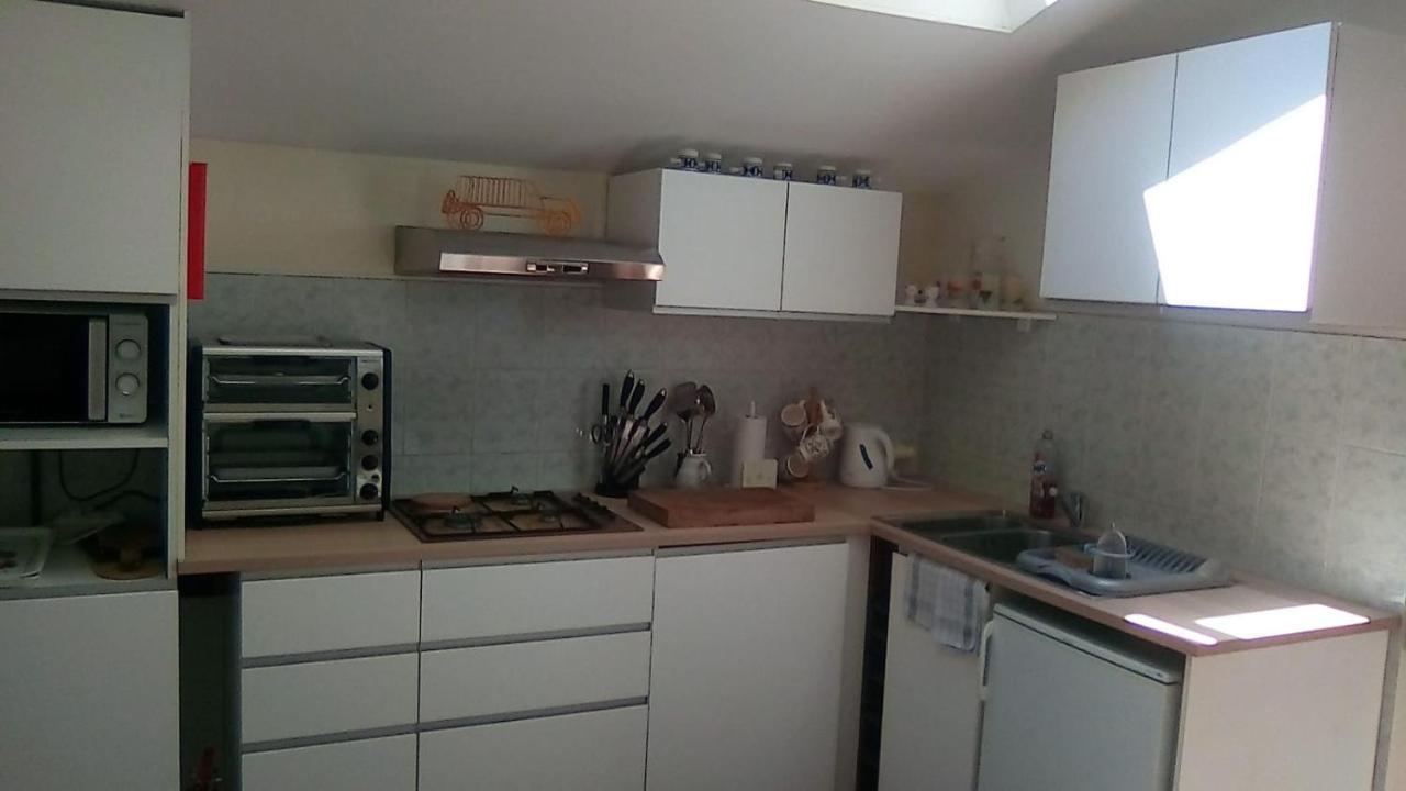 L'Arbrissel Villa Фонтевро л'Абе Екстериор снимка